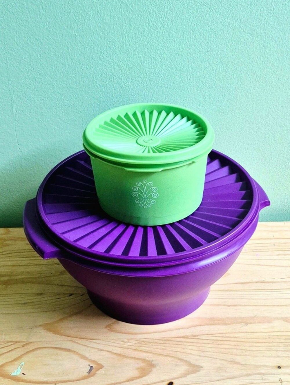 Set Of 2 Vintage Tupperware Containers